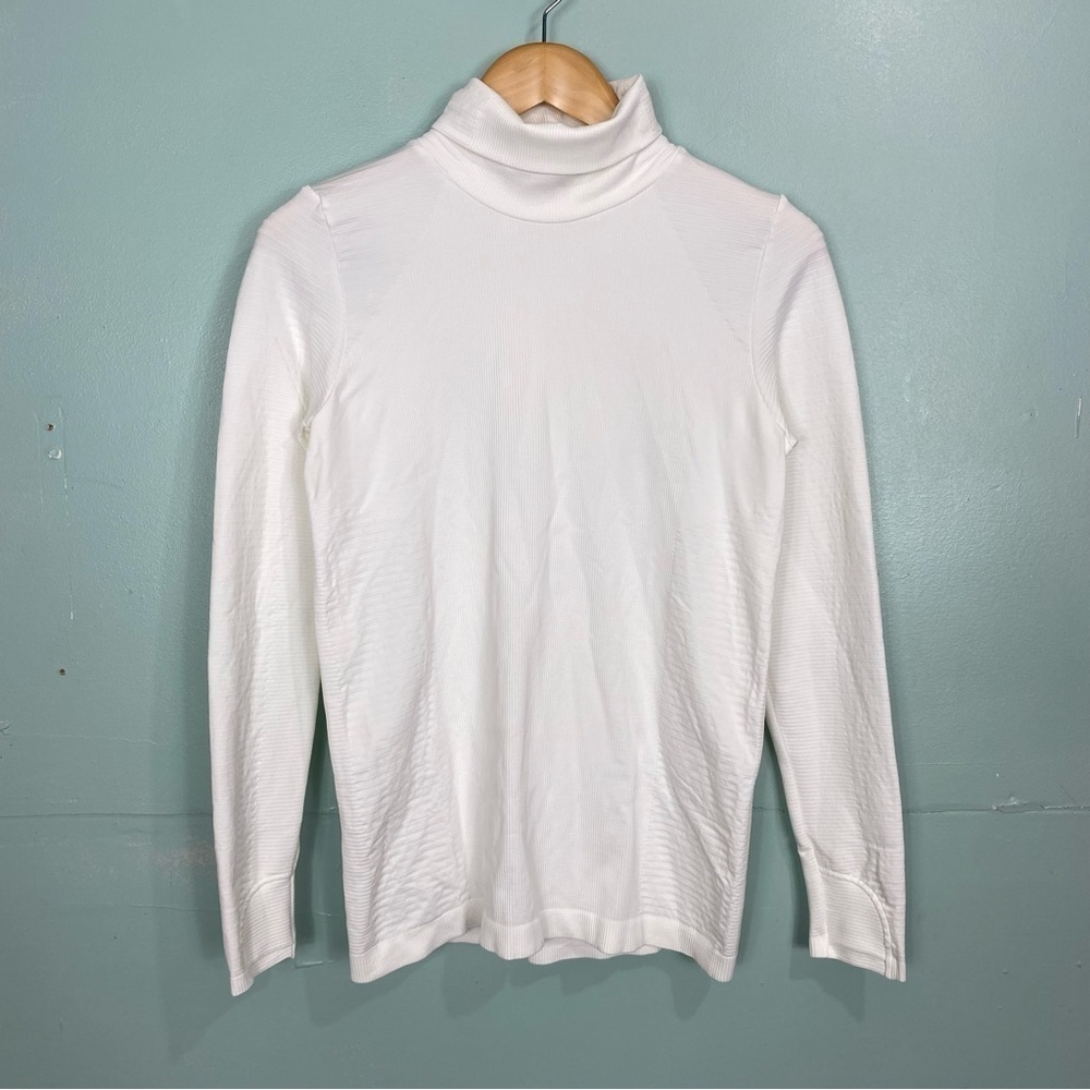 Athleta Flurry Blizzard Ribbed Turtleneck Top 631818 White Sz M